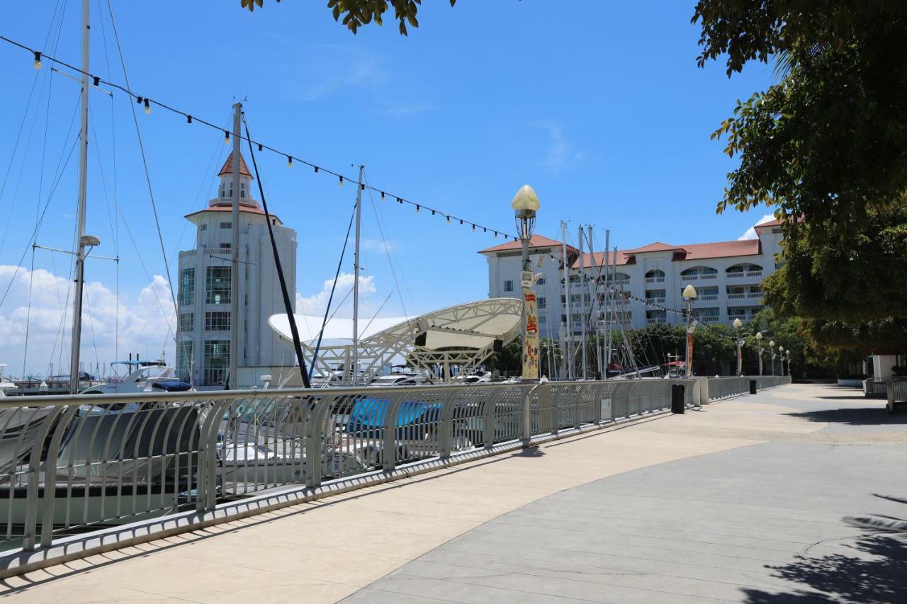 The Straits Quay Marina By Messina Clive Leilighet George Town Eksteriør bilde